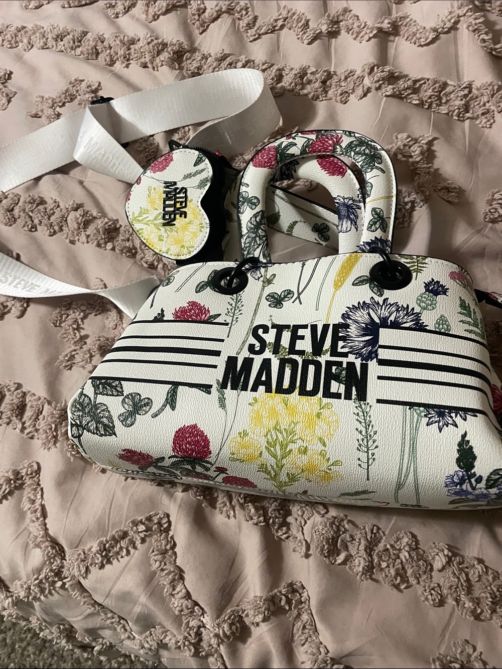 Steve Madden White Floral Printed Crossbody Bag with Multicolor Blooms
